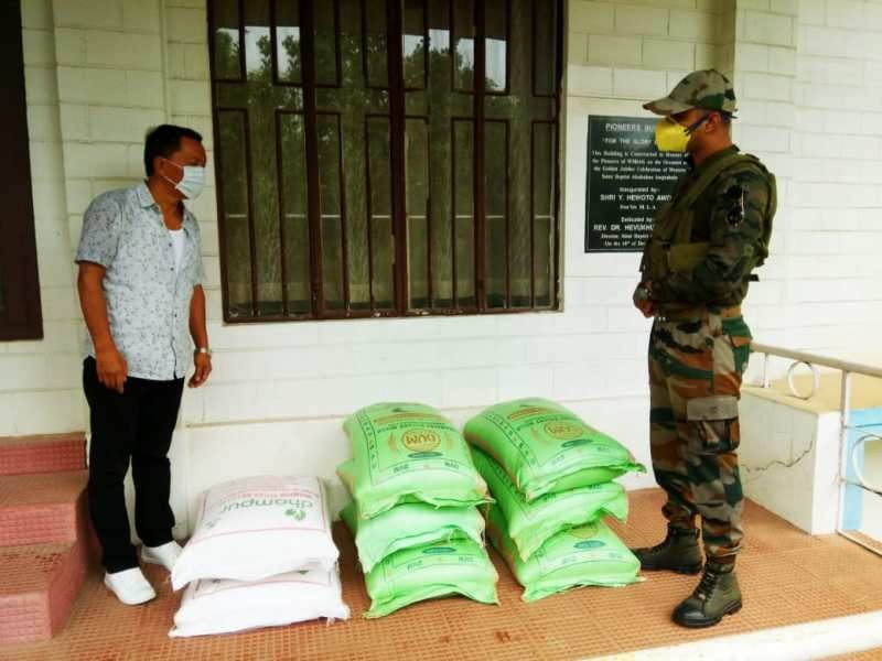 The Dimapur battalion of the AR provided essential materials to the Quarantine Center at Livingstone Foundation School, Thahekhu. 